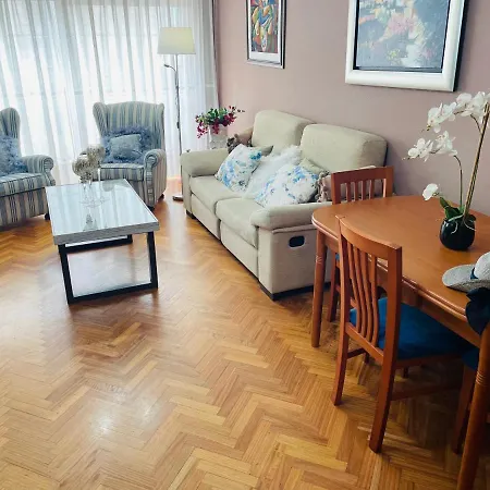 Apartamento Centrico Con Garaje, Wifi Y A 2 Minutos De La Playa Vilagarcia de Arousa